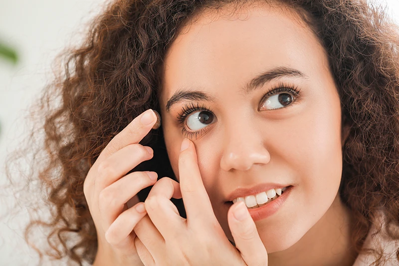 Can You Wear Contact Lenses with Dry Eye?